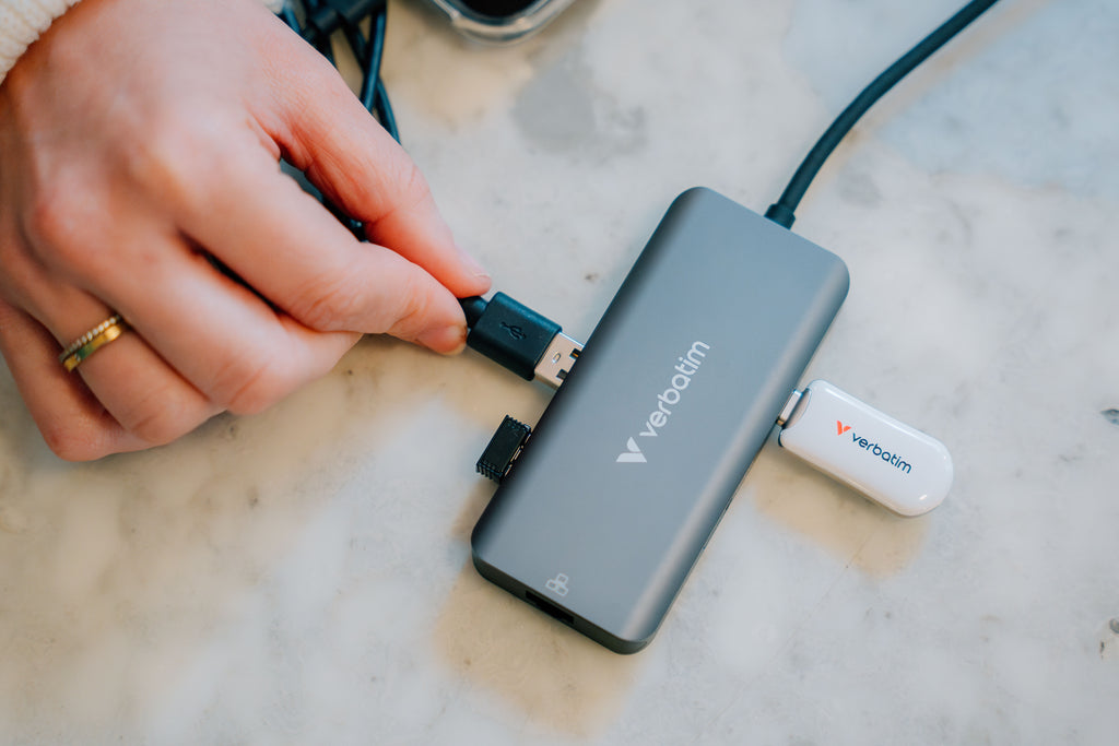 Verbatim Hub Multiports USB-C Essentials, HDMI 4K, Ethernet RJ45, USB-C PD 3.0 et USB-A 3.2 Gen 1