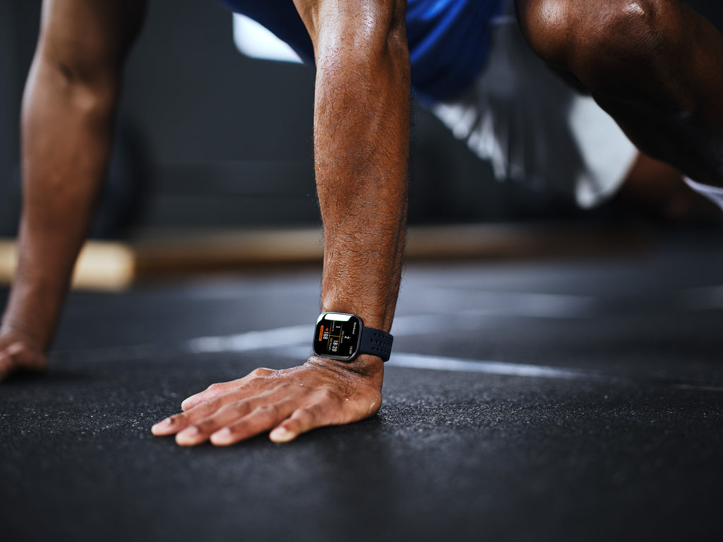 Amazfit Bip 6 Black 5 cm (1.97") AMOLED Numérique 390 x 450 pixels Écran tactile Noir GPS (satellite)