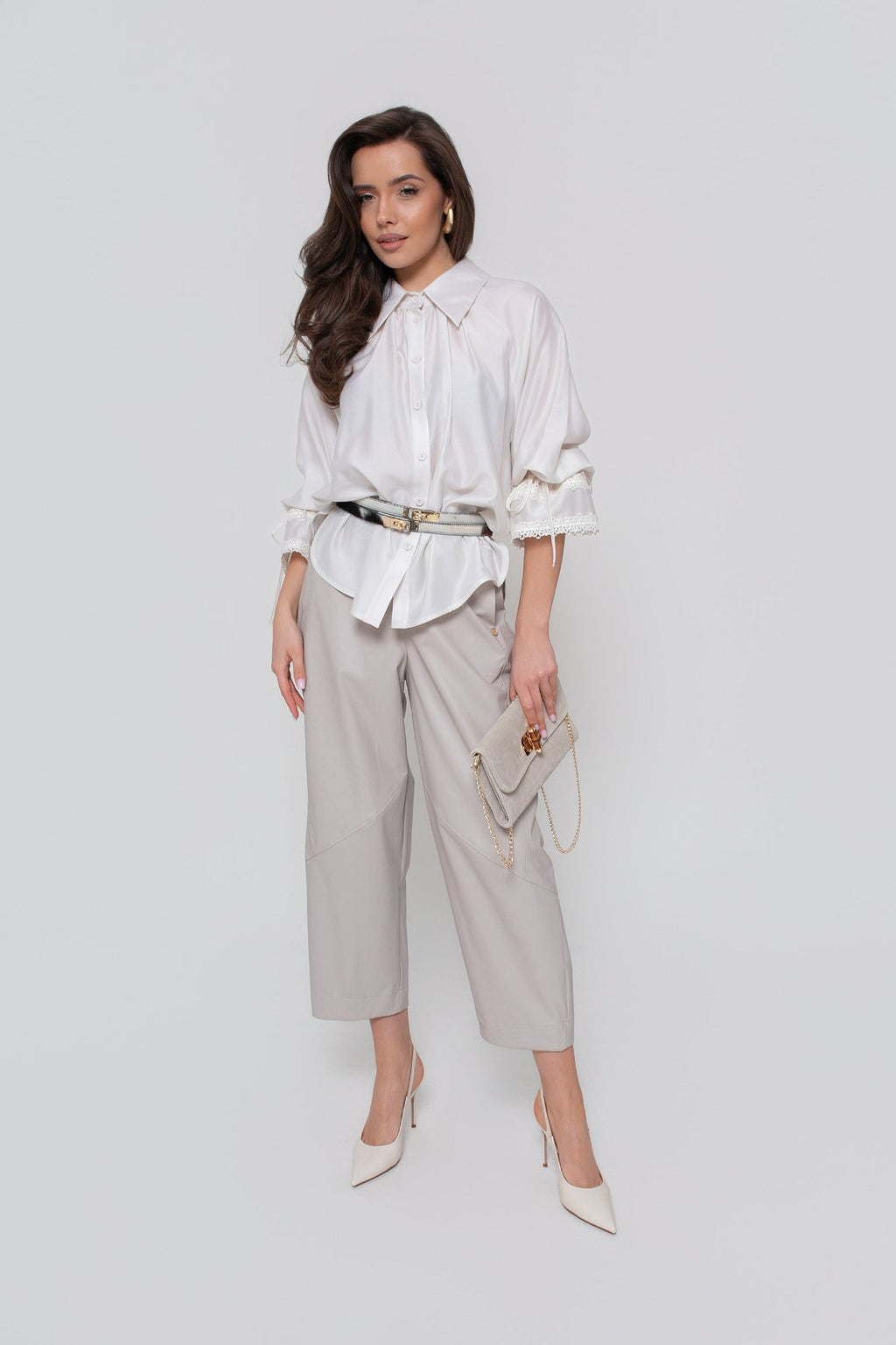 Chemise femme à manches raglan ornées de dentelle