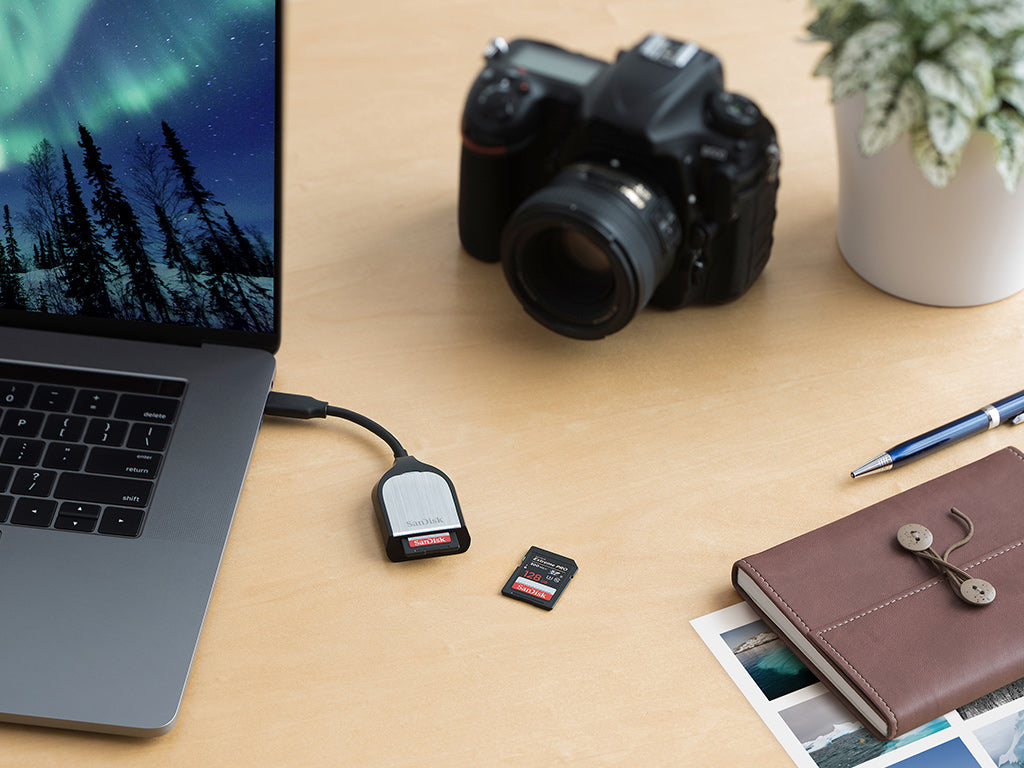 ∆SanDisk Extreme Pro SD UHS-II Kartenleser USB-C