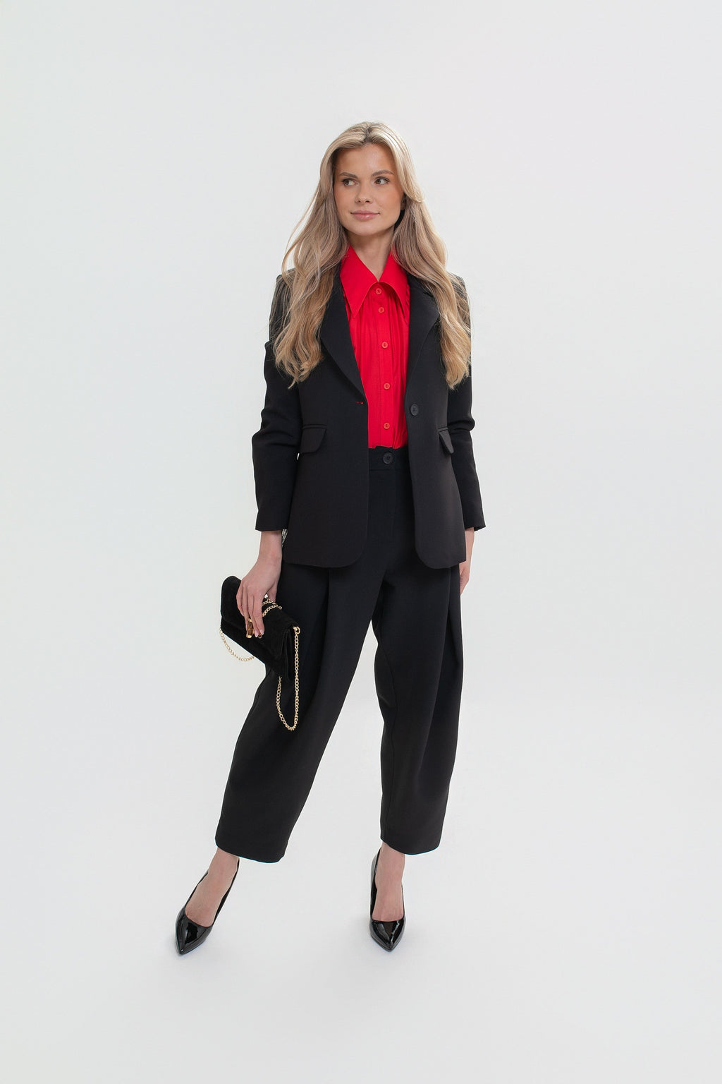 Veste pour femme avec des finitions en dentelle