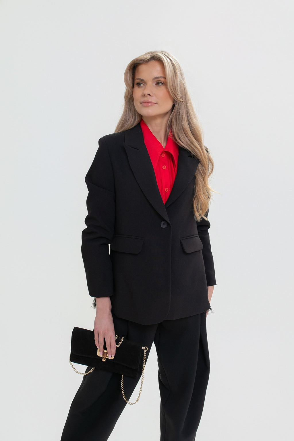 Veste pour femme avec des finitions en dentelle